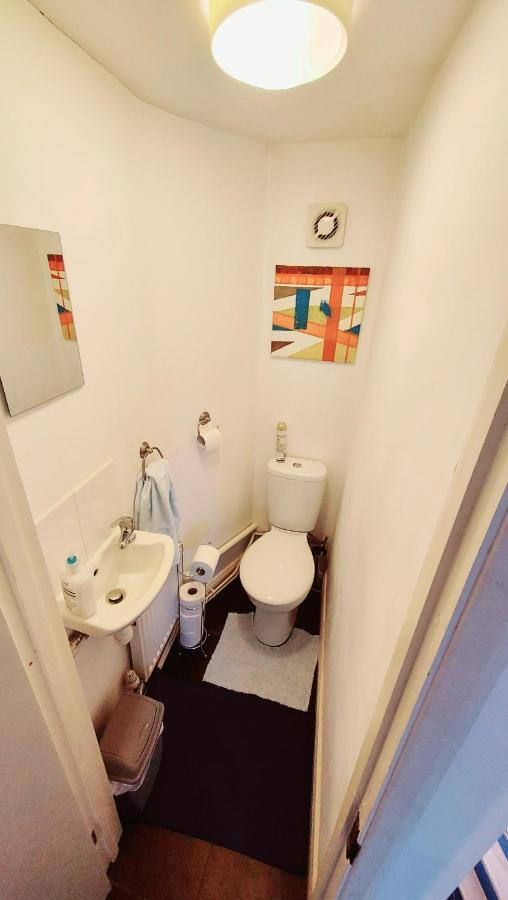 Gillings Villa -Perfect For Long & Short Stays Gillingham  Extérieur photo